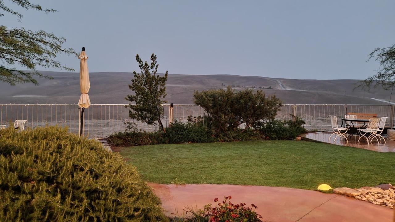 Desert Call Villa Arad Ngoại thất bức ảnh
